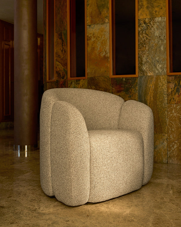Corvena armchair in beige chenille FSC 100% 85 cm
